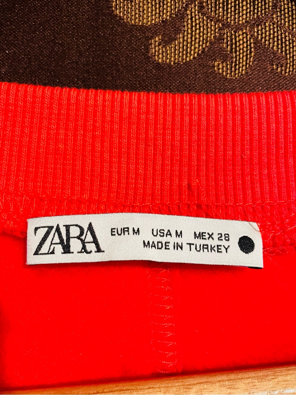 ZARA Red Oversized Sleeveless Sweatshirt Vest - Picture 5 of 5